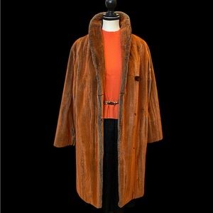 Faux fur coat, vintage rare find, EUC Size M relaxed fit glam rock grunge